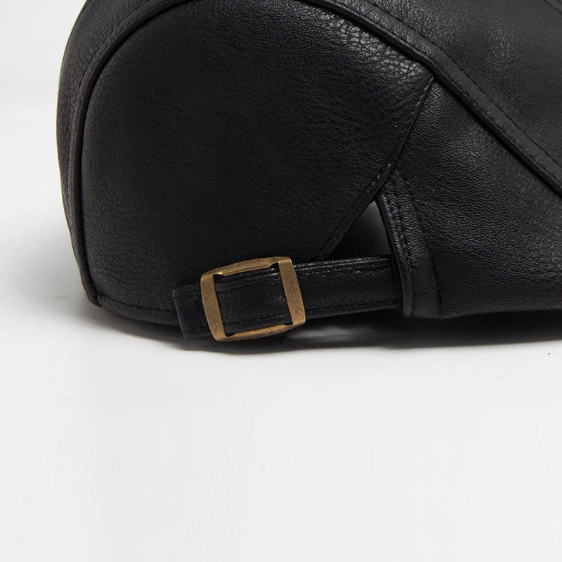 Casquette Plate en Simili Cuir - Style Vintage Anglais